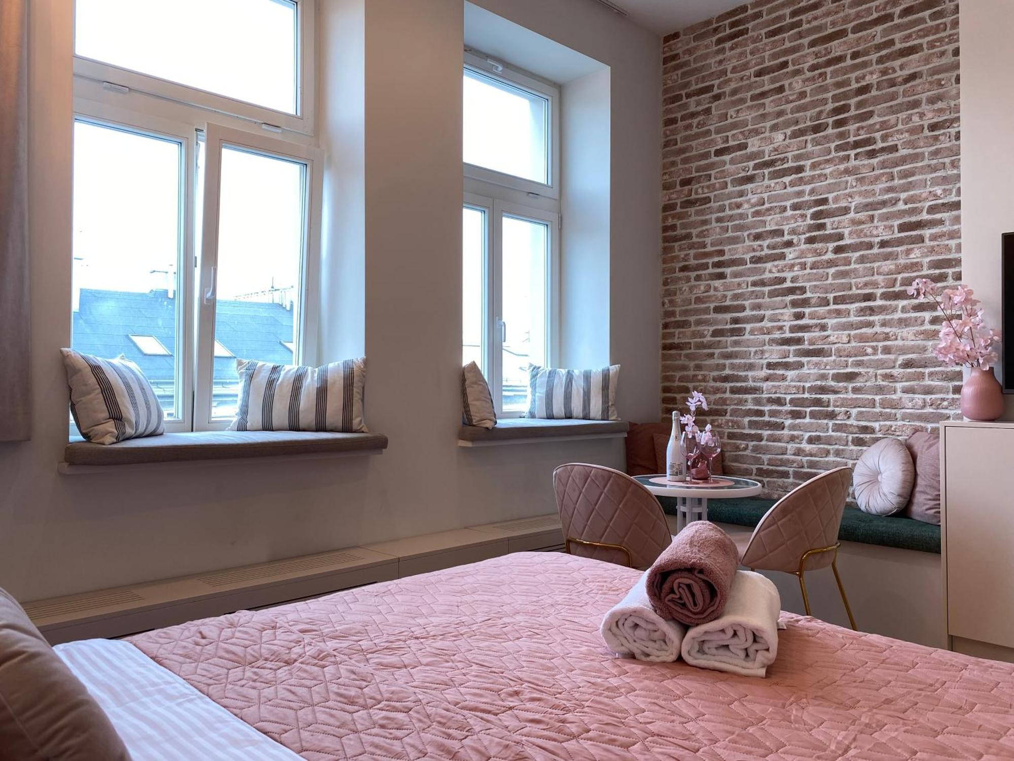 Royal Rose Apartment - Old Town Krakkó Kültér fotó